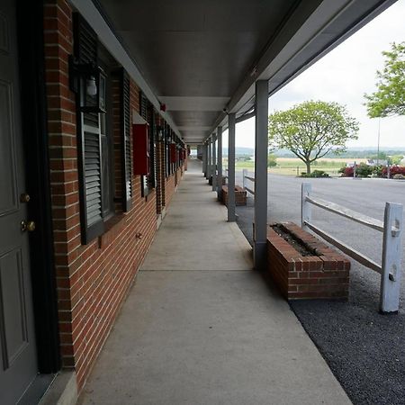 Harvest Drive Family Inn - Renovated Rooms Gordonville Exterior photo