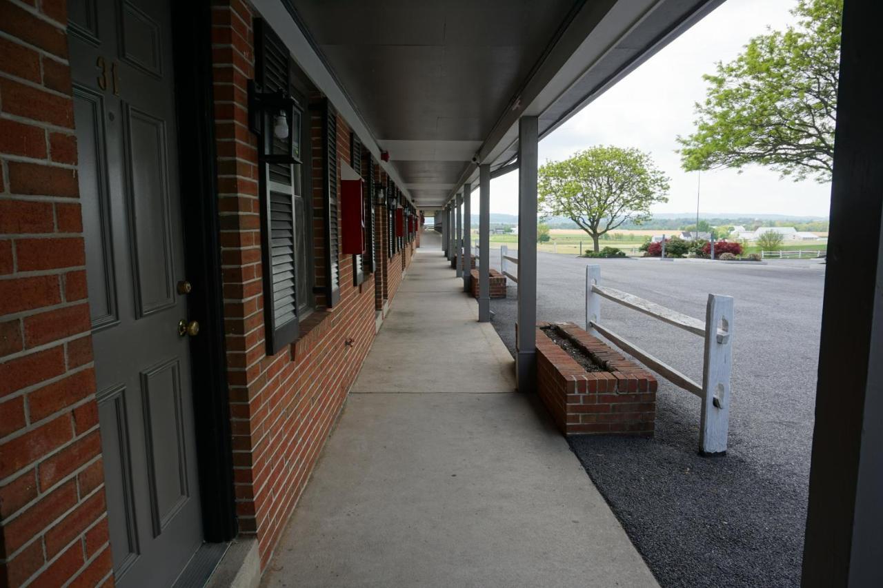 Harvest Drive Family Inn - Renovated Rooms Gordonville Exterior photo